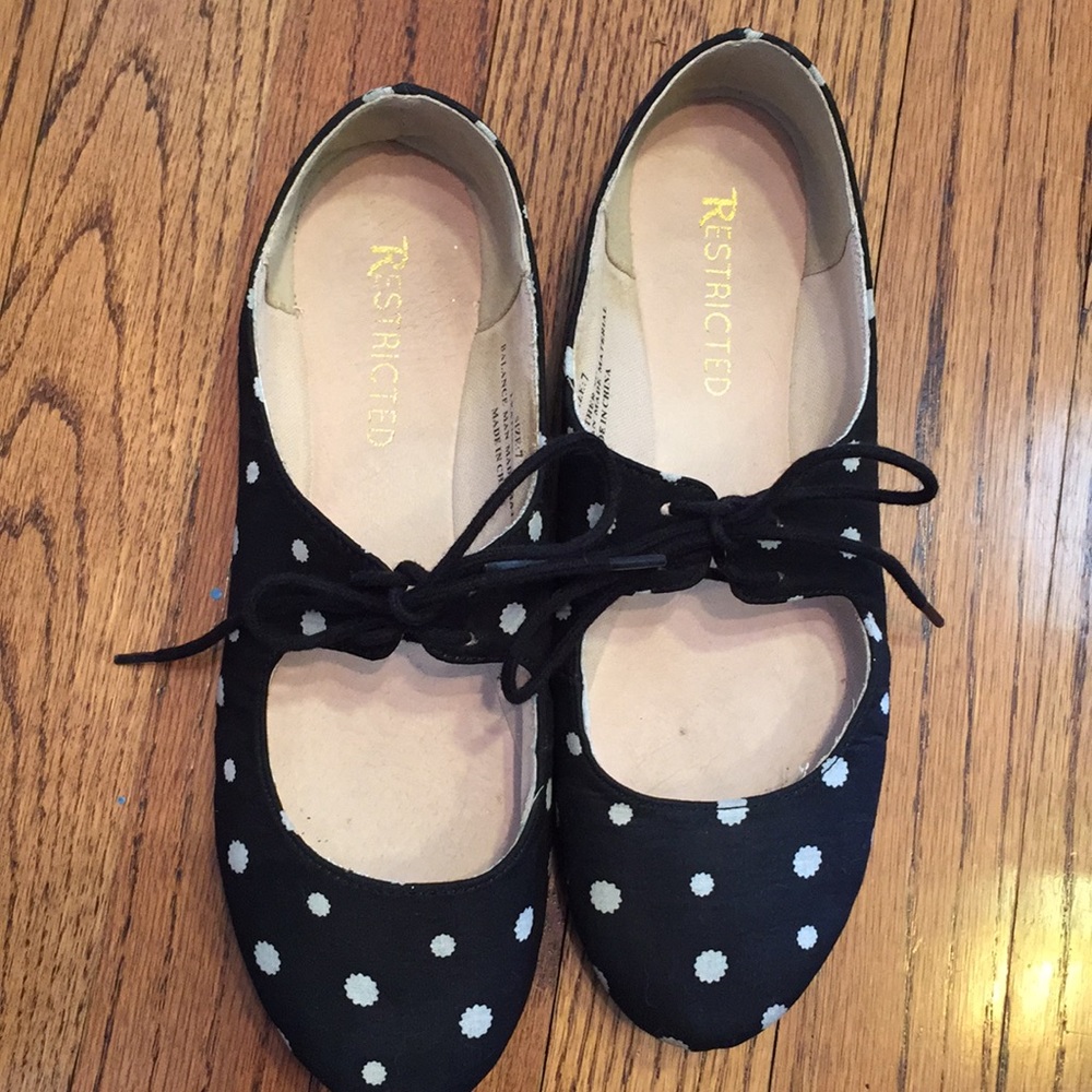 Restricted Polka Dot Flats
